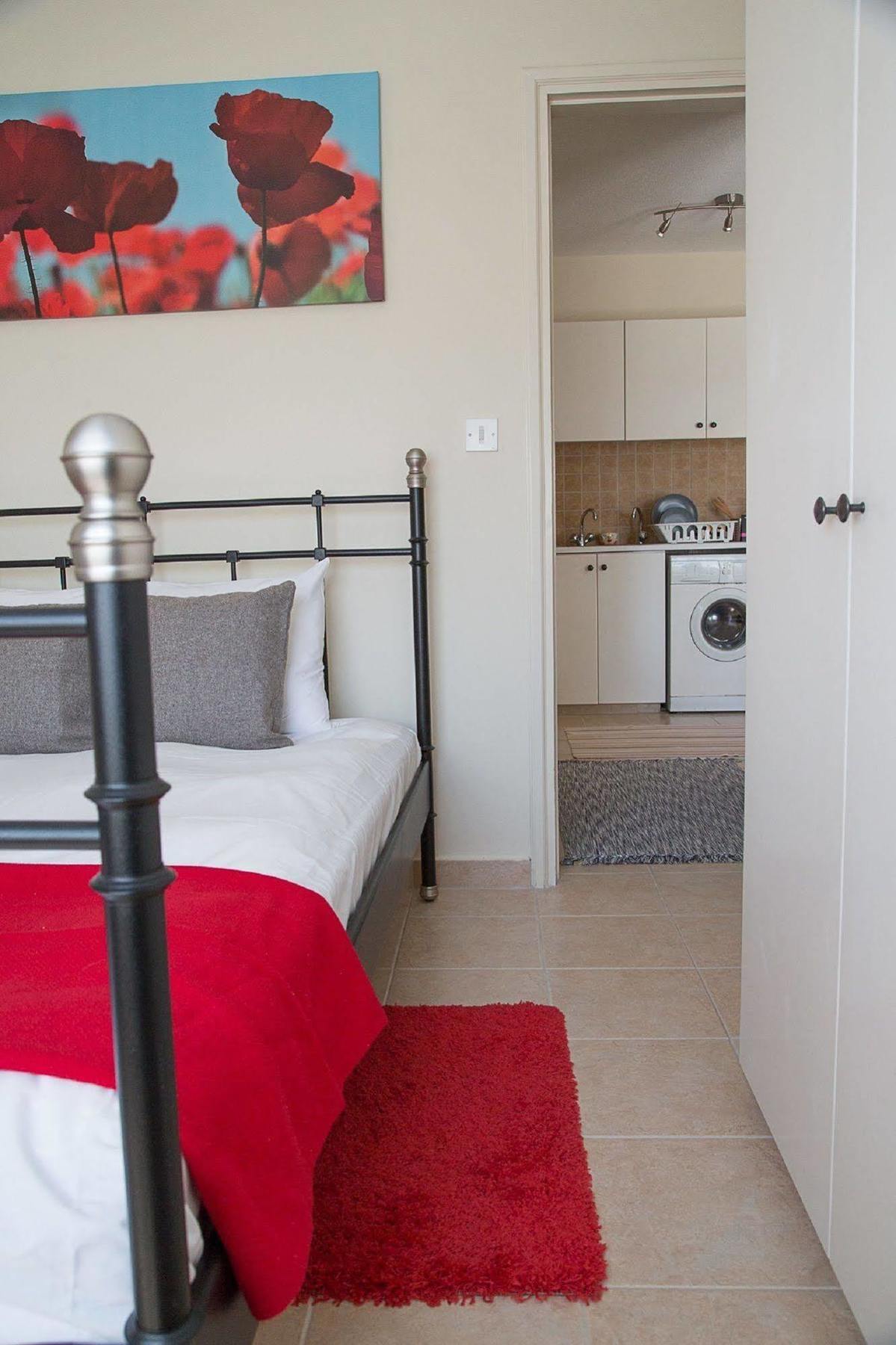 Paphos Love Nest Apartment Dış mekan fotoğraf